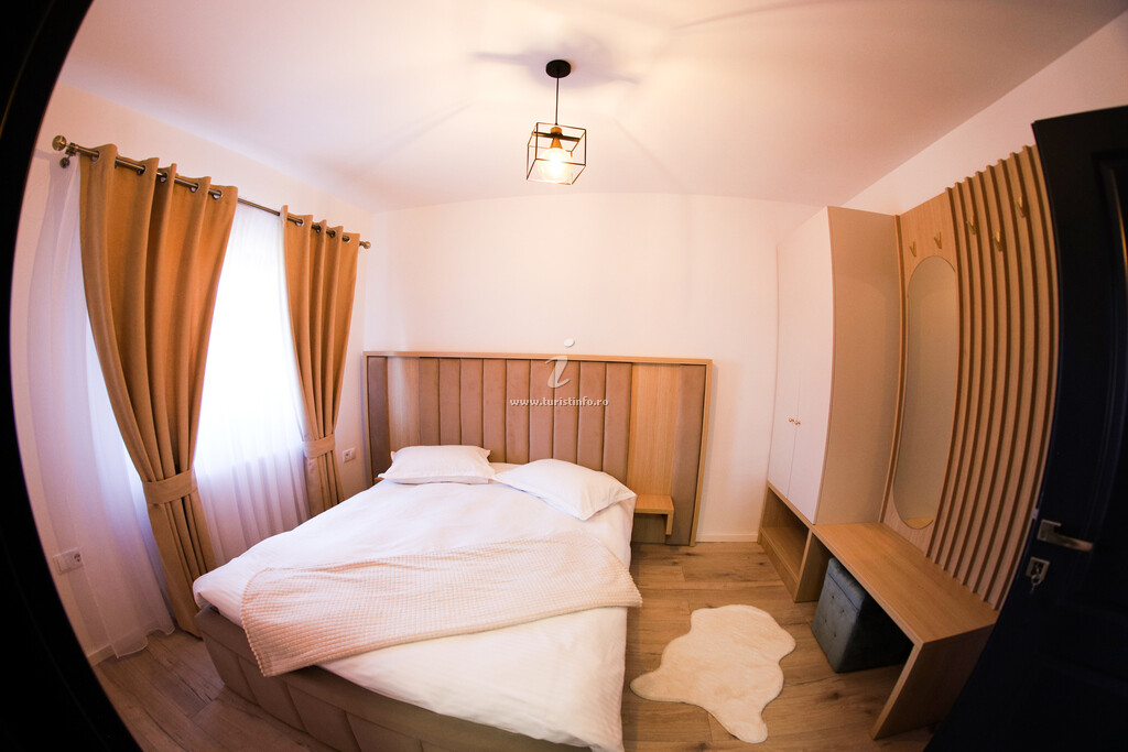 Camere de închiriat Mera House