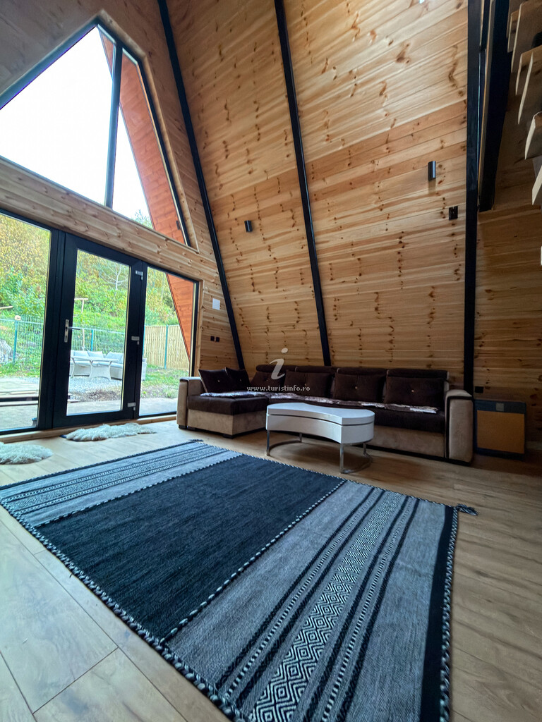 A-frame Macko's Cabin