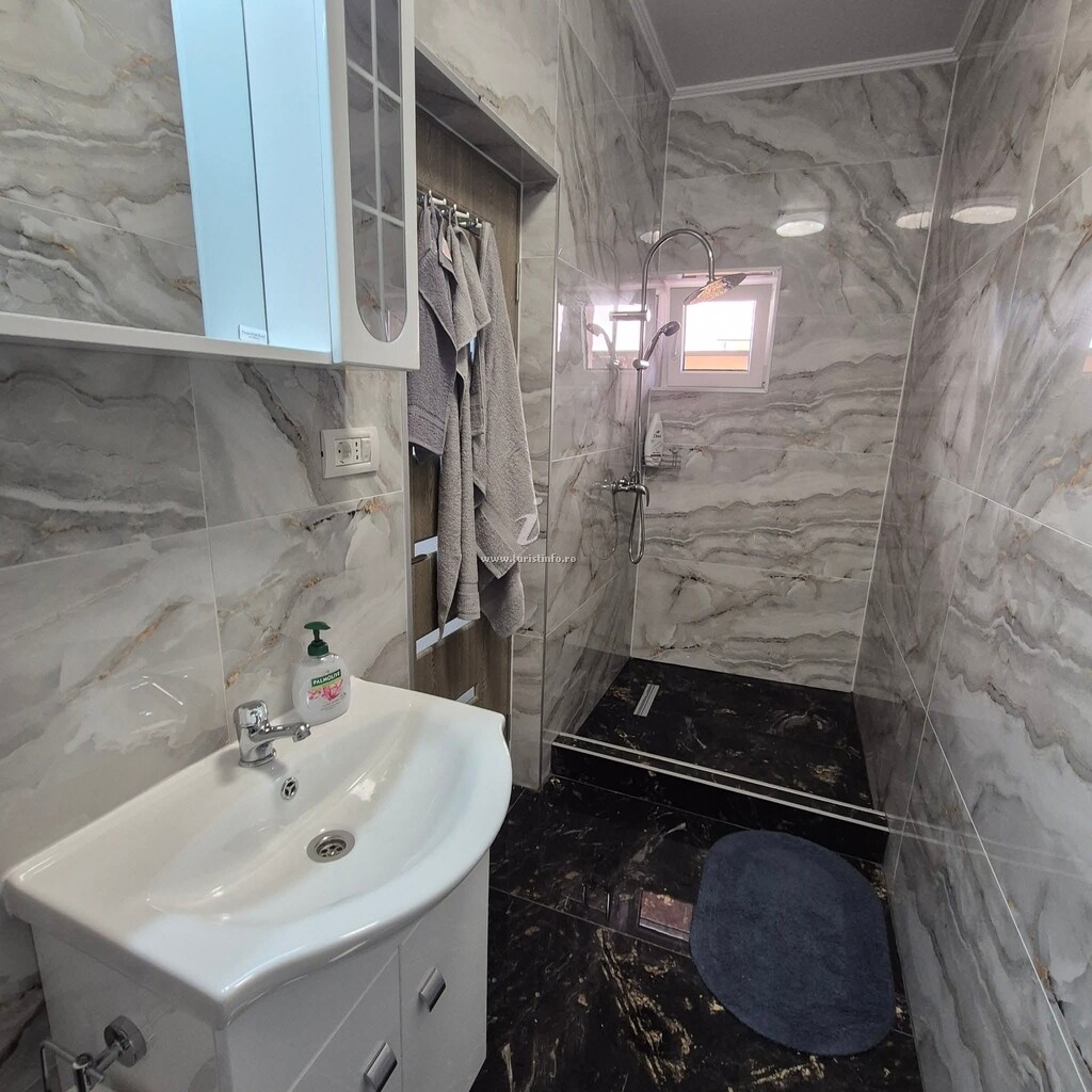 Apartamente Ari