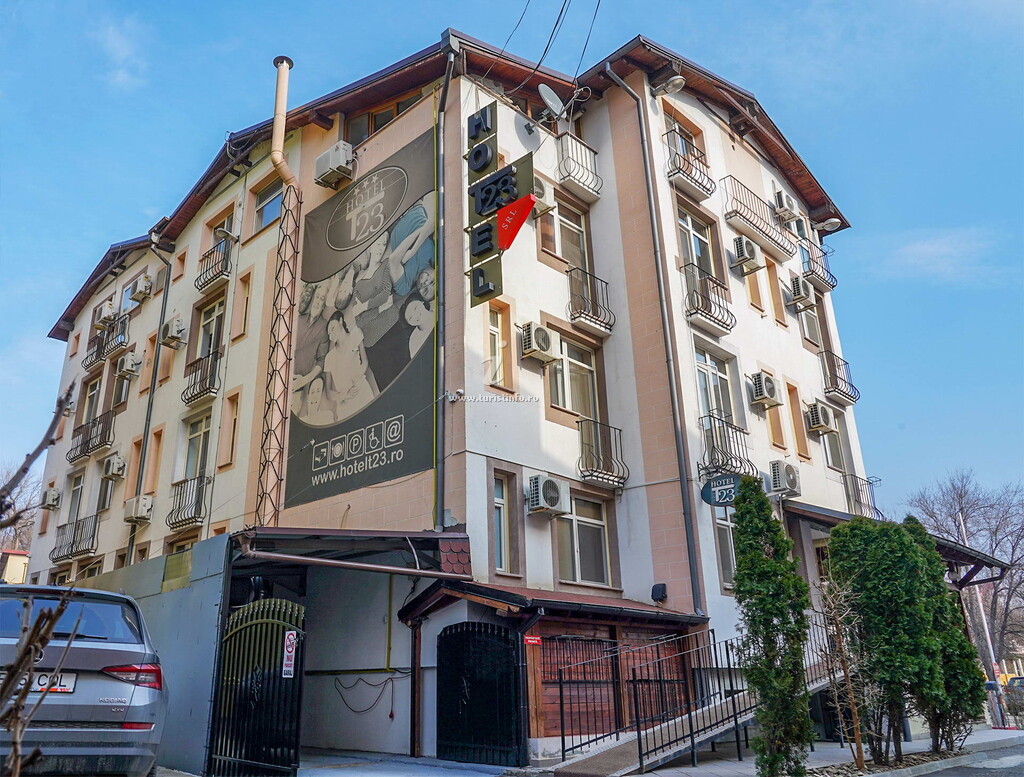 Hotel T23