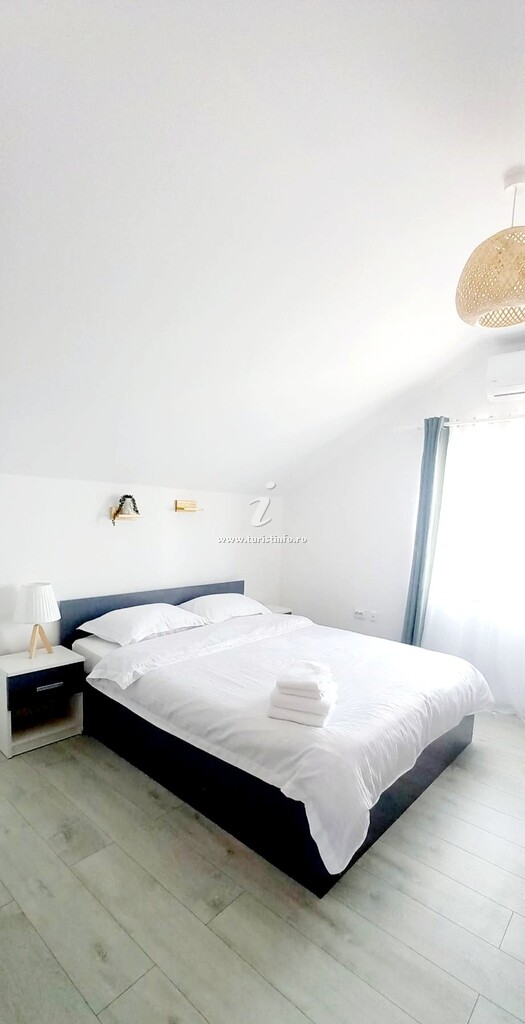 Camere de închiriat Casa Novac