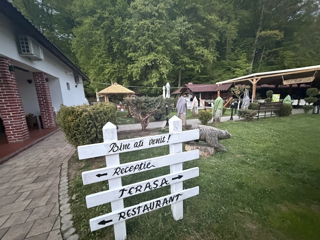 Pensiunea Domeniul  Poiana Ursului