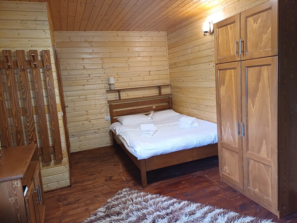 Pensiunea Vânatorul