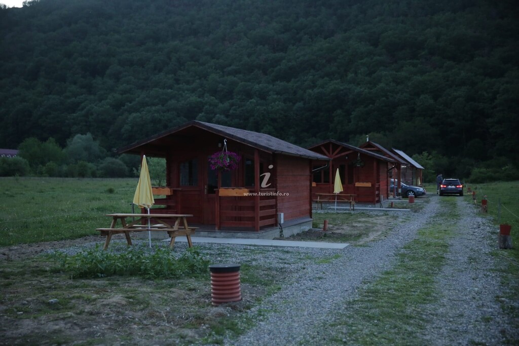 Căsuțele Pădurii