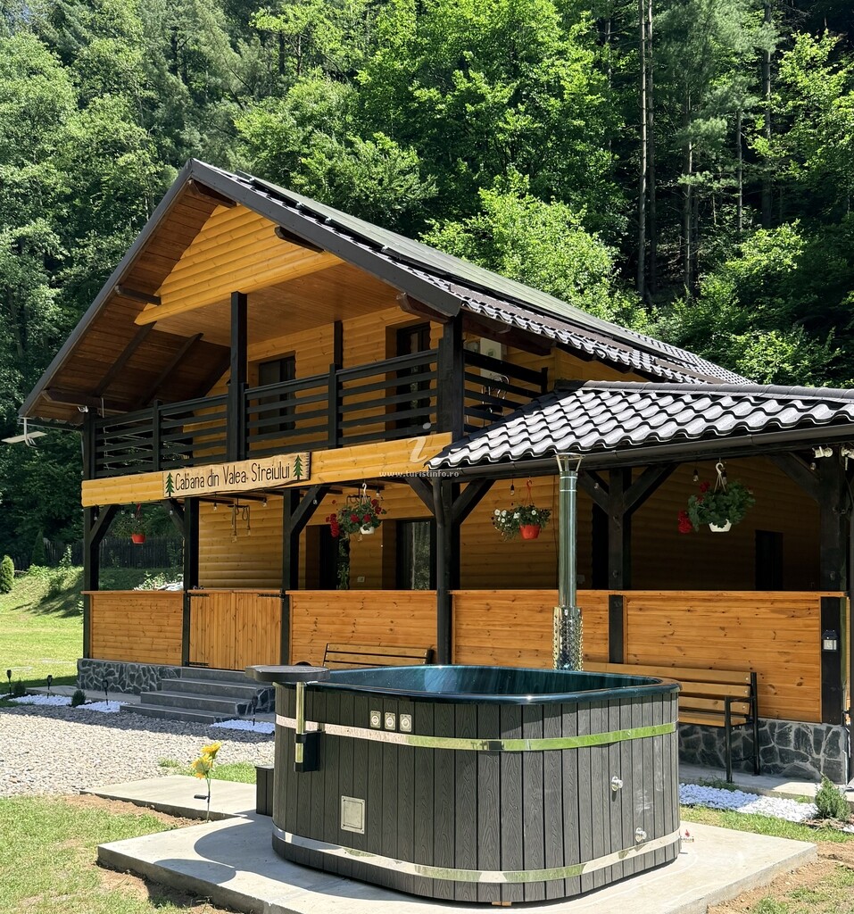 Cabana din Valea Streiului
