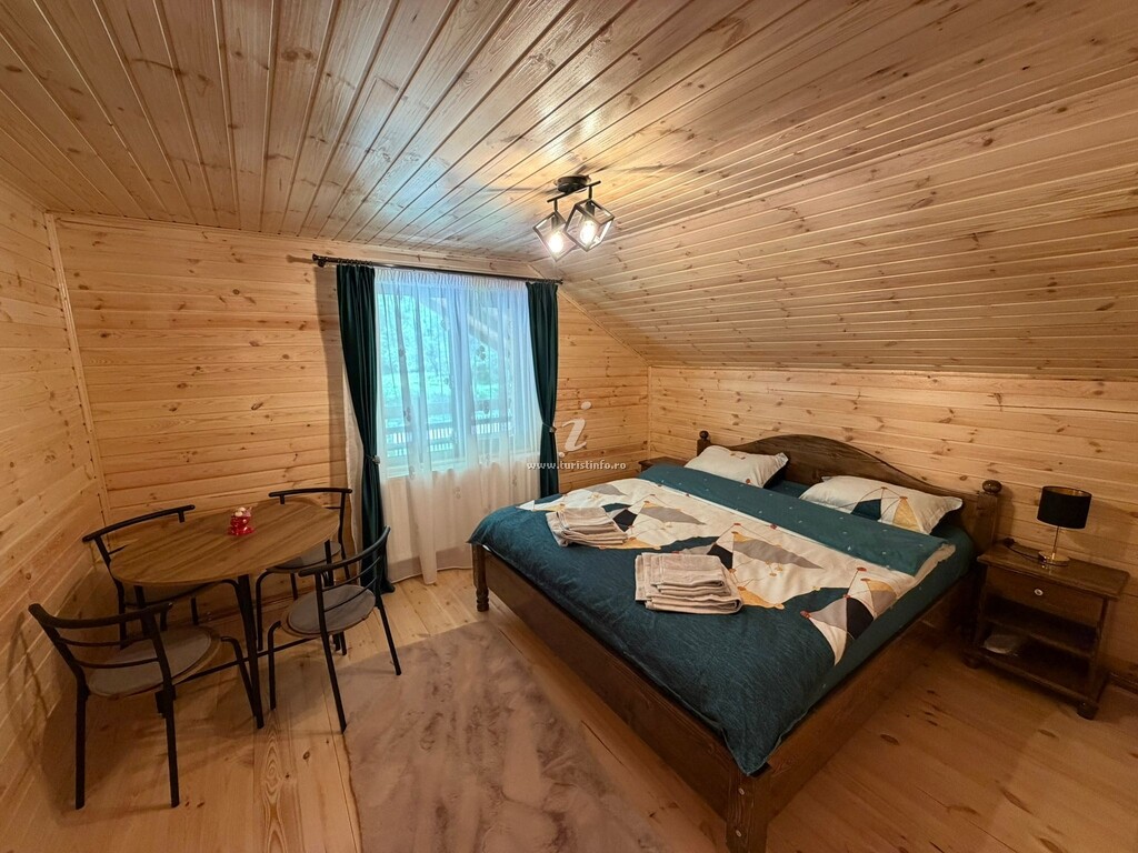 Cabana din Valea Streiului
