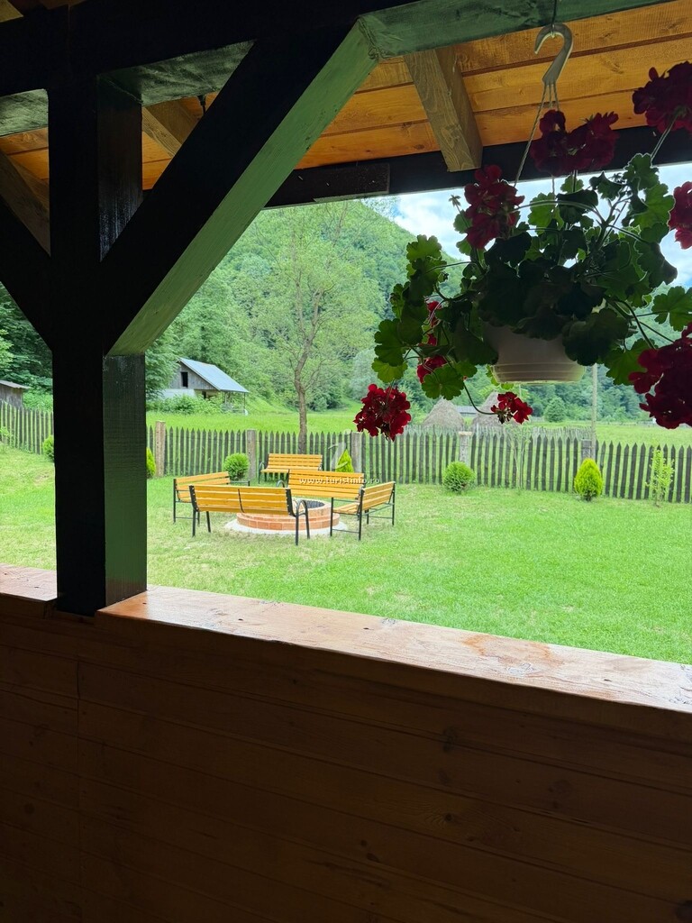 Cabana din Valea Streiului