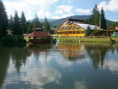 Căsuțe tip camping Ozon Turist
