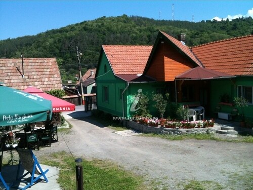 Pensiunea Zold Laguna