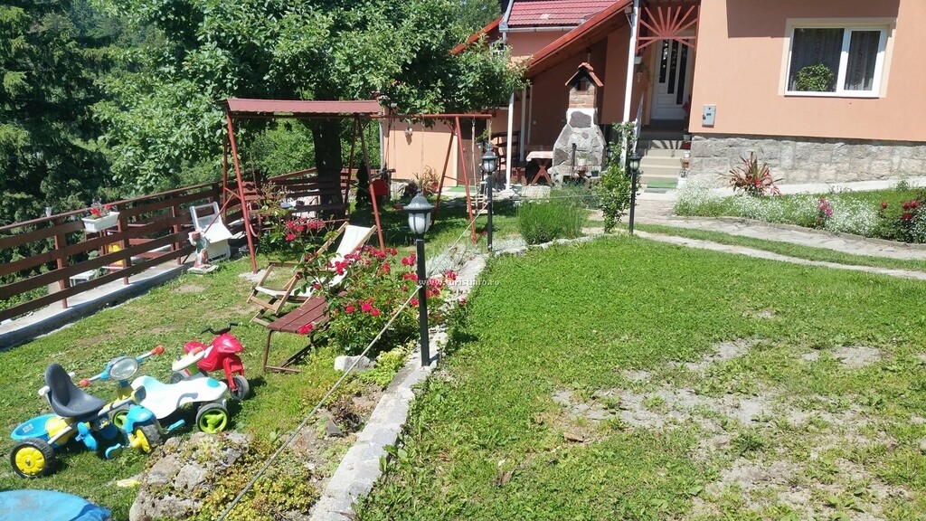 Pensiunea Kino