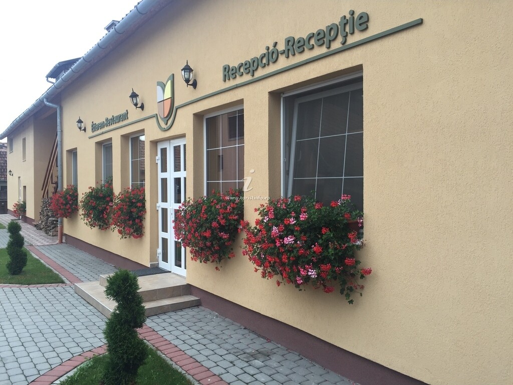 Pensiunea Lăcrămioara