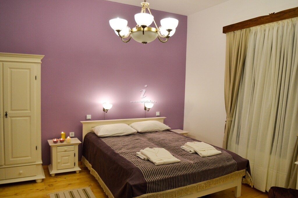 Aronson Villa