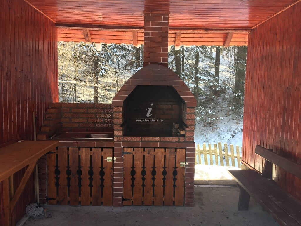 Cabana Cremenea