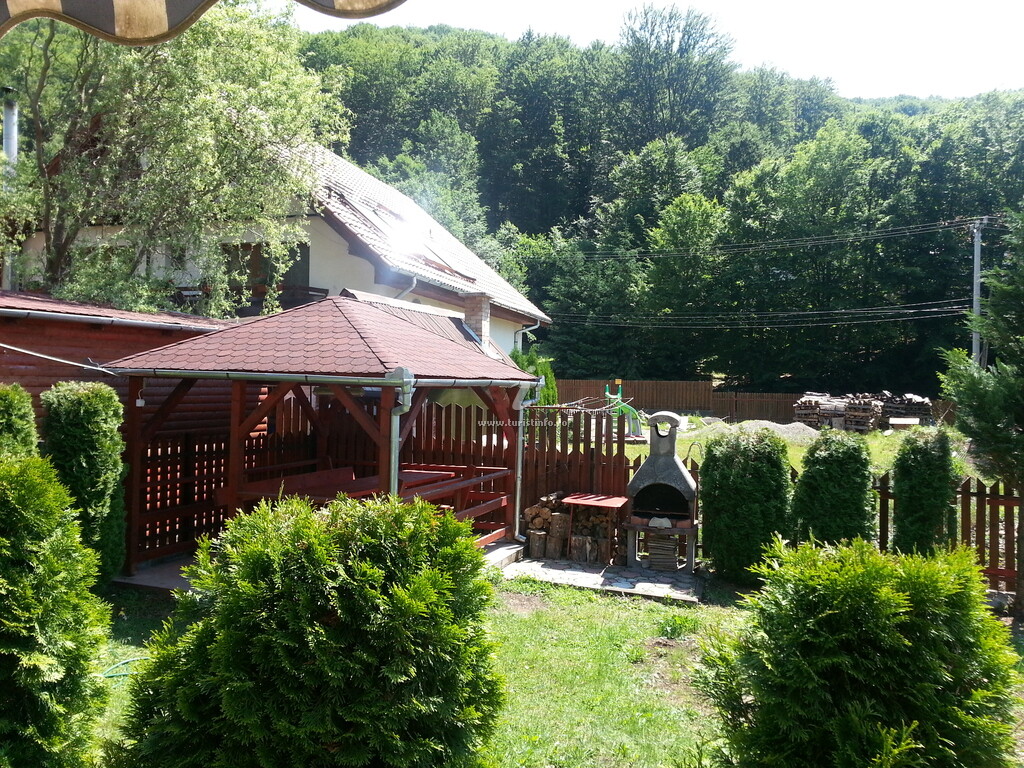Casa Brad