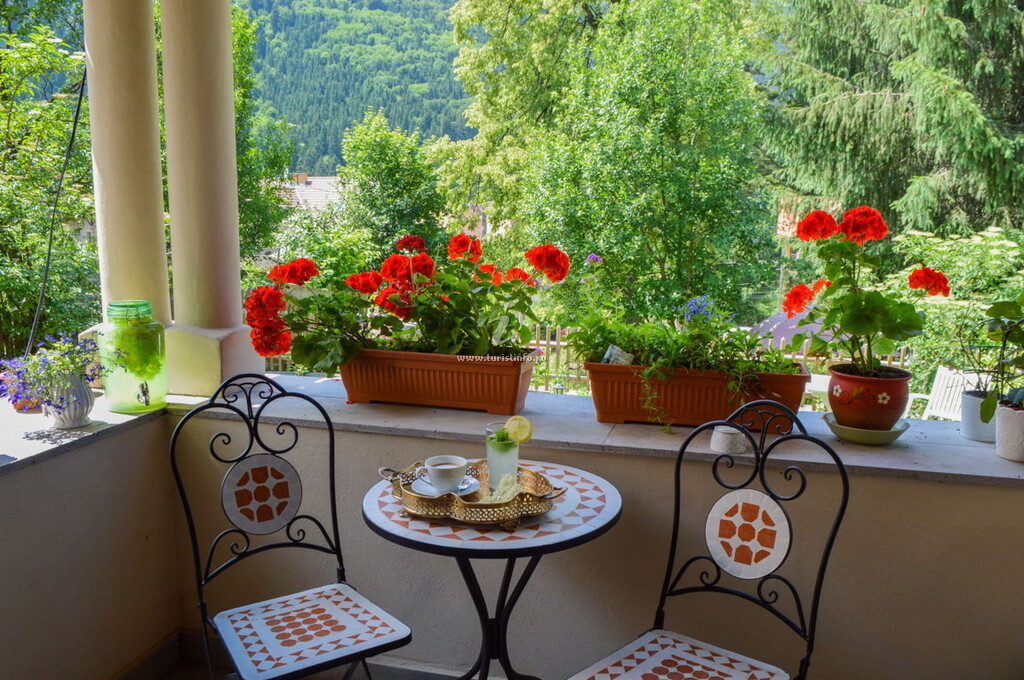 Aronson Villa