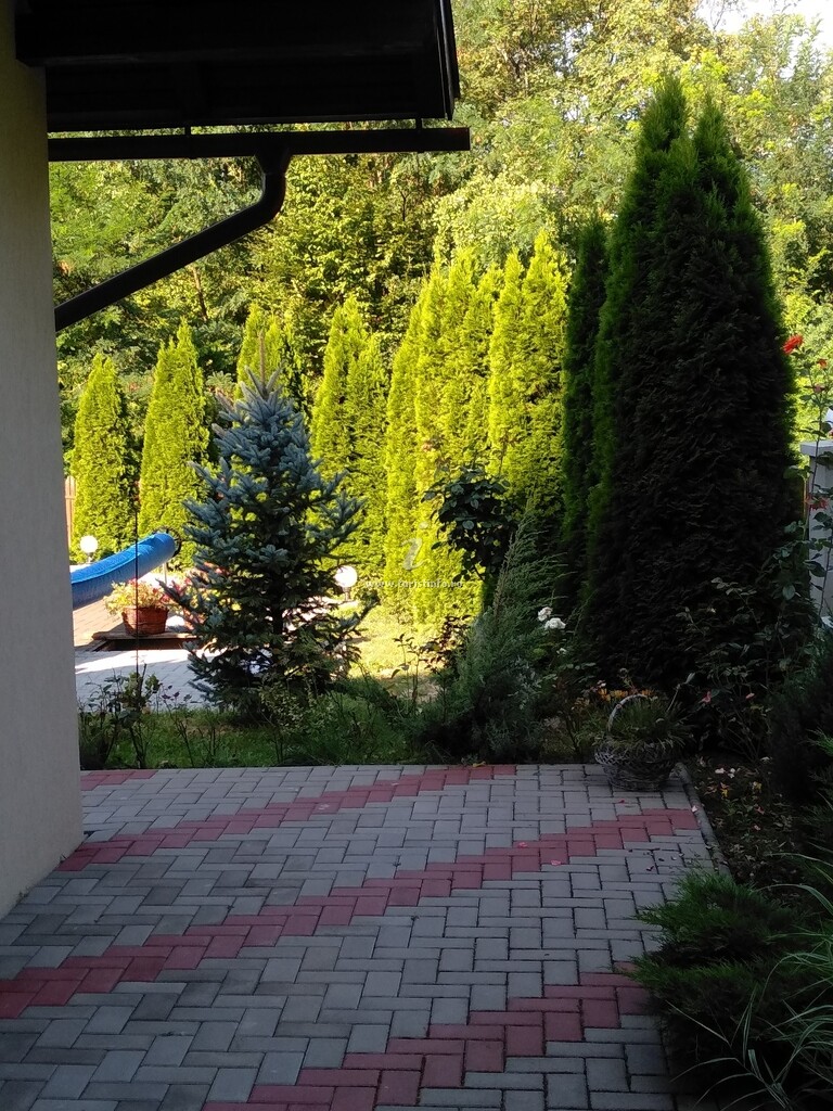Camere de închiriat Casa Happy