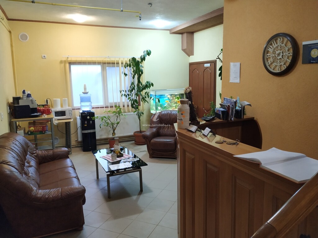 Casa Venesis House
