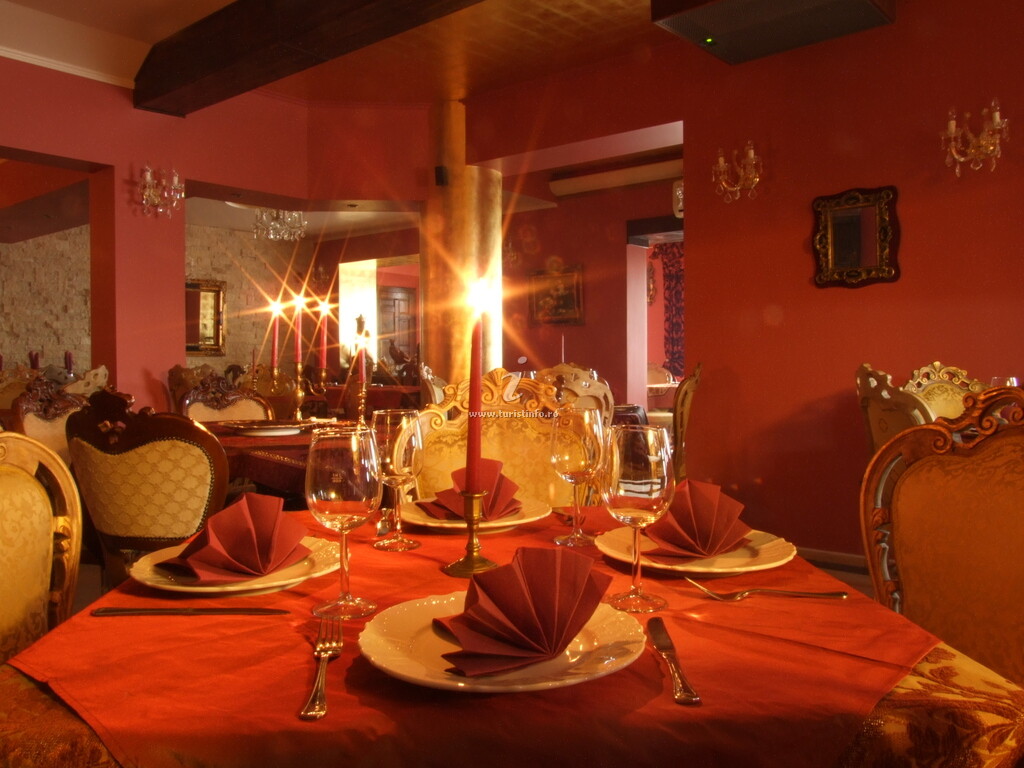 Hotel Royal