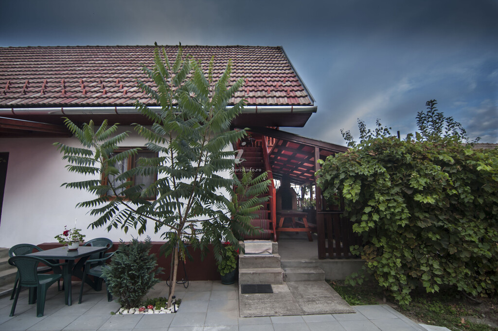 Casa Dobra