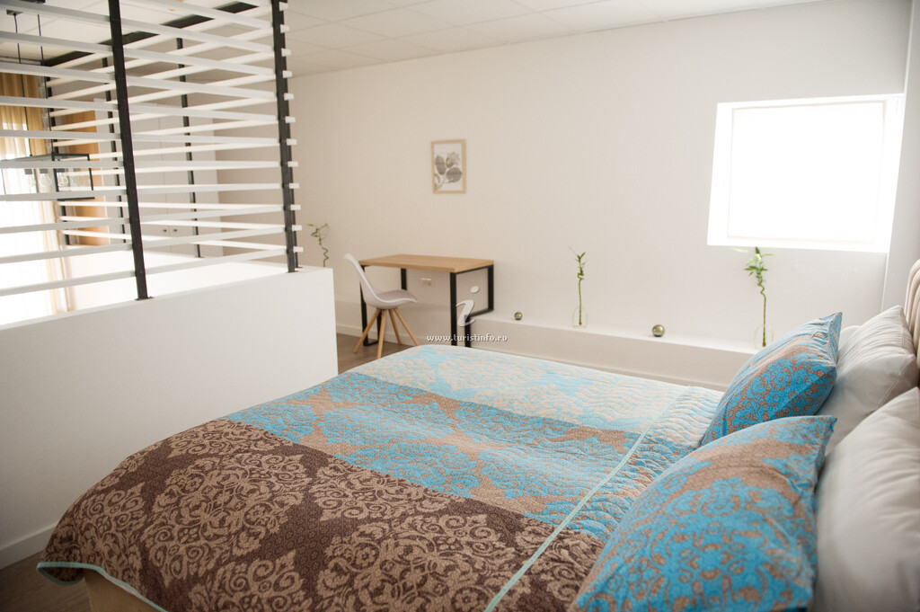 Complex Friends Residence