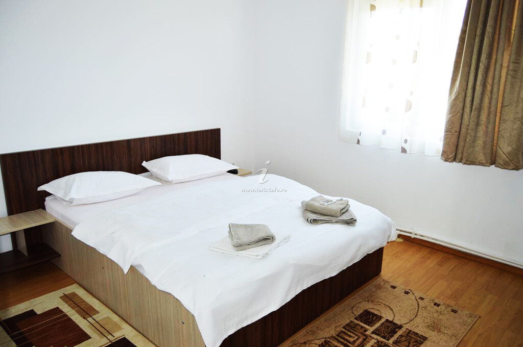 Camere de închiriat Casa Zelezneac