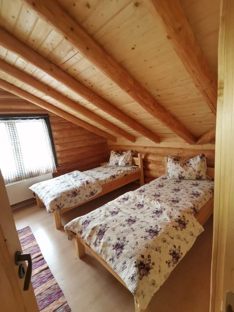 Cabana Karoly