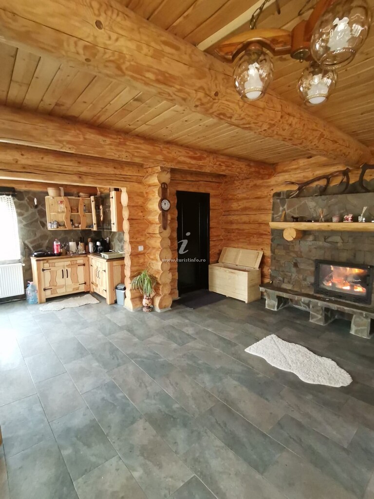Cabana Karoly