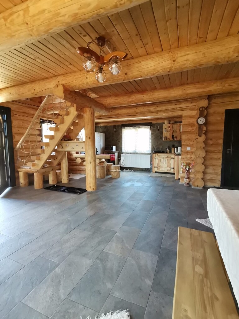 Cabana Karoly