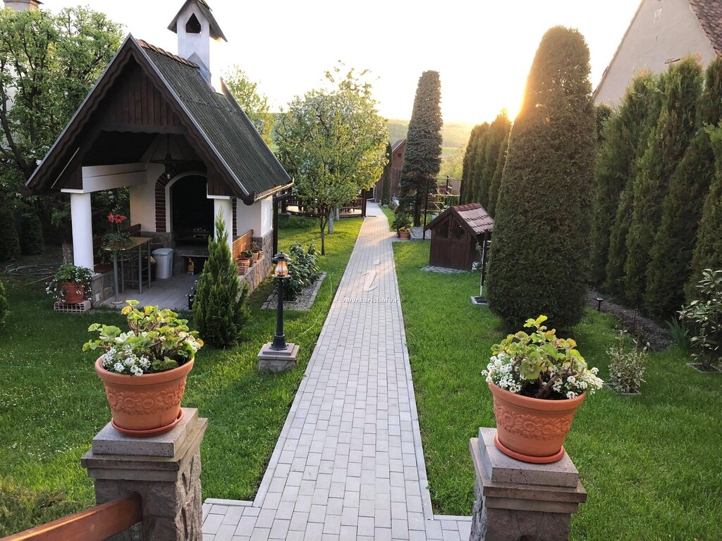 Pensiunea Sólyomkő de Luxe