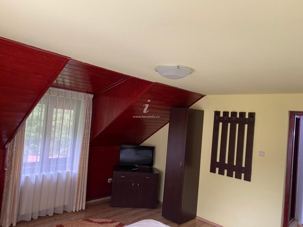 Cabana Cremenea