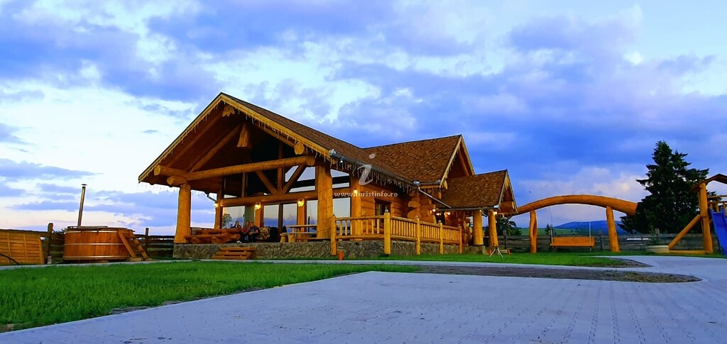 Cabana Prosilva House