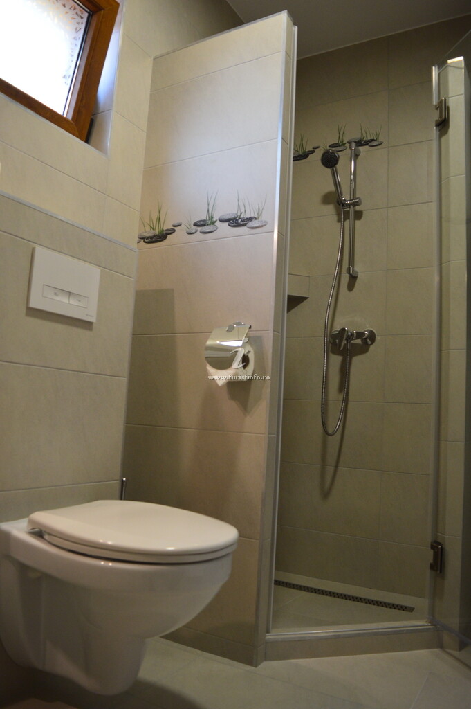 Apartament Cazare 77