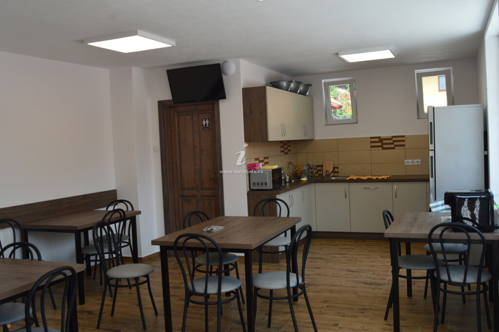Apartament Cazare 77