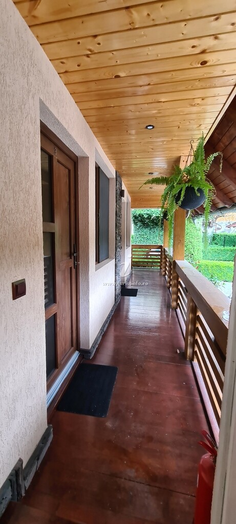 Camere de închiriat Casa Edy & Erik