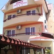 Camere de închiriat Panos 2 Mai